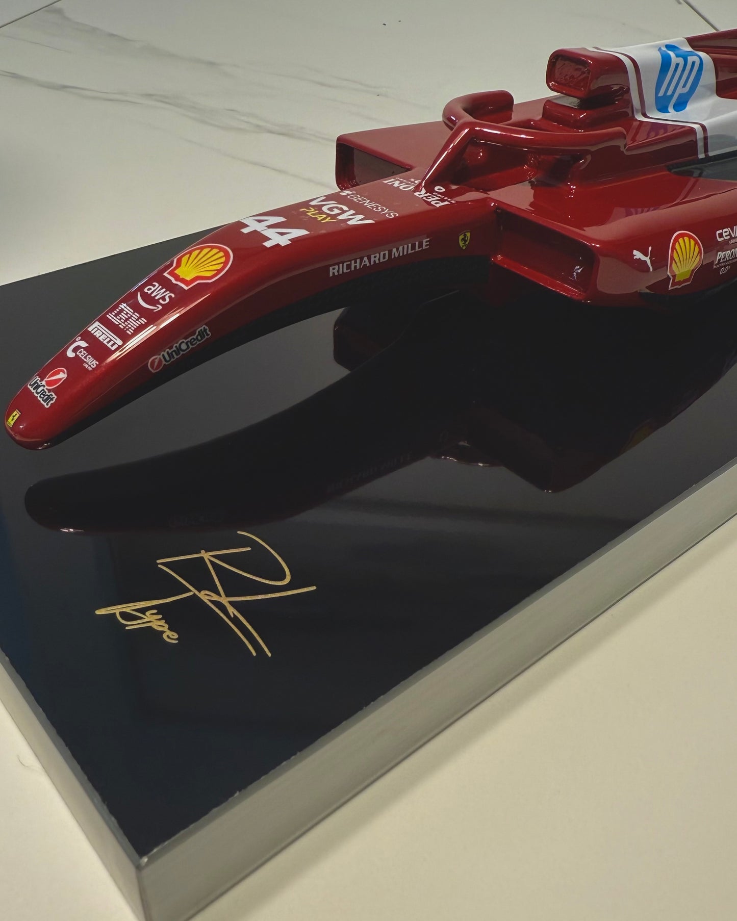 Miniatura RLType Ferrari 2025 SF-25 - Lewis Hamilton
