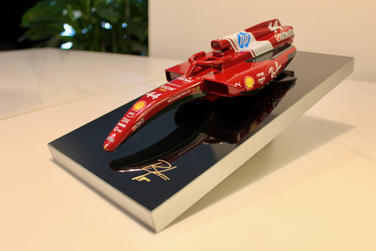 Miniatura RLType Ferrari 2025 SF-25 - Lewis Hamilton