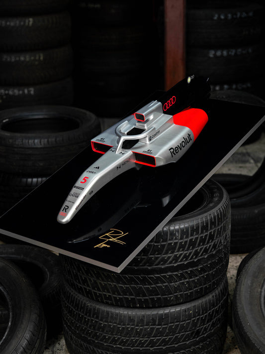 Modelo RLType Audi R26 - Gabriel Bortoleto