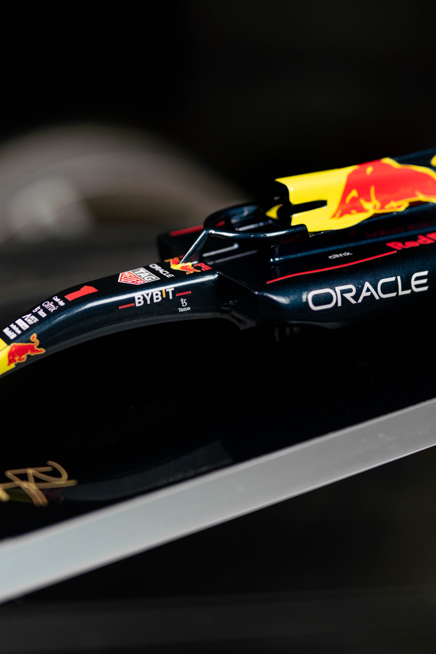 Miniatura RLType Redbull 2022 RB18 - Max Verstappen